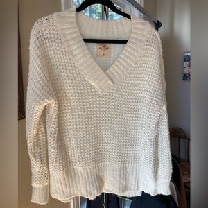 Hollister chunky white sweater size XS